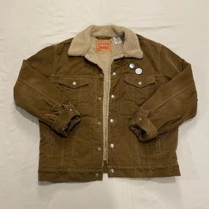SOLD Levi’s corduroy brown fleece fuzzy jean coat/jacket women’s size large